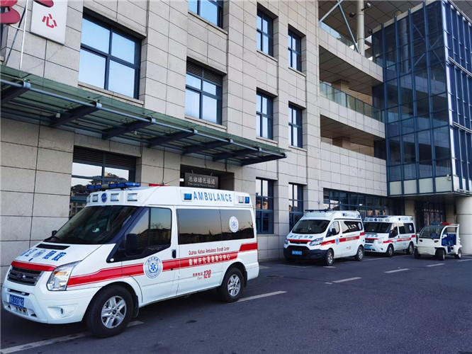 洛隆救护车出租服务案例4